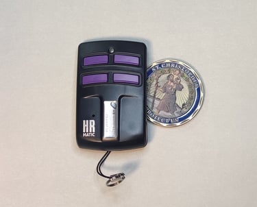 Профессиональный пульт HR4 производства Испании для дистанционного управления воротами