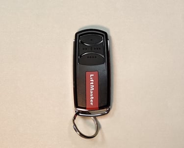 Pultas LiftMaster TX4UNIF Universal 433MHz Remote Control