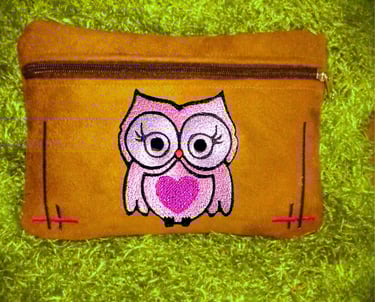 ITH-trousse-motif -broderie-machine-lesbroderiesdenonette