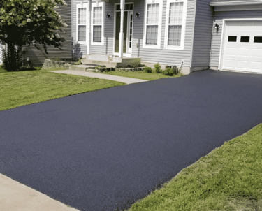 Freshly sealcoated driveway in London Ontario