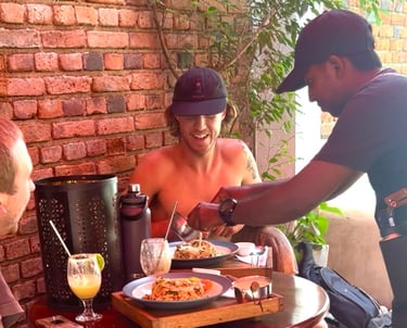 Travelers having best Sri Lankan food at seconds colombo