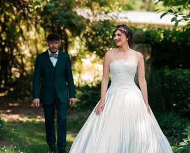 Robe mariée princesse corset dentelle perles sequins satin sur mesure magny en vexin idyia creations
