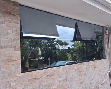 Frameless window repair in Athlone Park, Durban