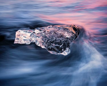diamond beach Iceland ice in sea
