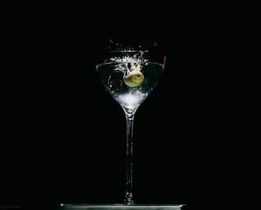 vodka martini olive le pèle