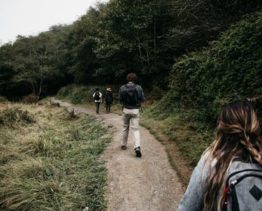 Scenic nature adventure with friends – the spirit of XploreMe in action.