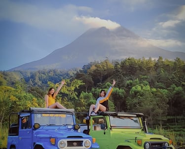 Paket Sunrise Merapi Jeep Lava Tour
