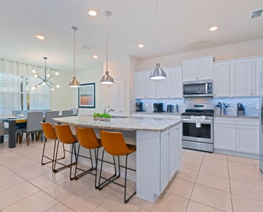 Orlando Vacation Rental: Fully equipped kitchen