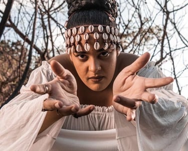 Aquenda Álbum Visual Luna Vitrolira
