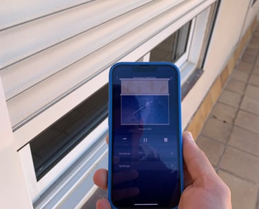 App que controla una persiana desde un smartphone