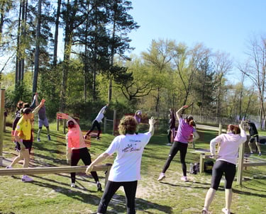 Séance de sport collective en entreprise