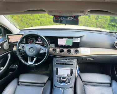 Taxi Khajazada Fahrzeug Bilder