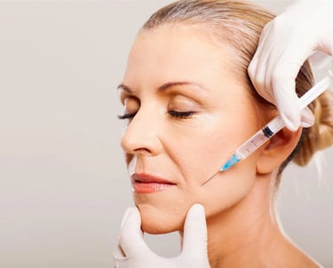 beneficios del tratamiento antiarrugas estimula la producción de colágeno y elastina