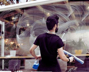 Nettoyage des Vitrines et Façades Commerciales à bruxelles