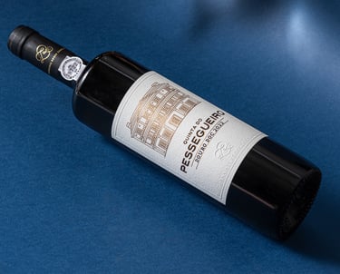 Label Design Quinta do Pessegueiro Branco danielbysafarispoon Daniel Matos Designer