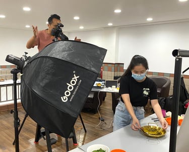 现场食物拍摄，专业摄影师团队