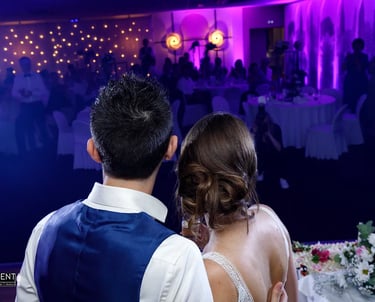 photographe mariage saint omer lille boulogne sur mer bride and standing in front of a purple light