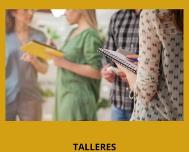 Personas participando en un taller