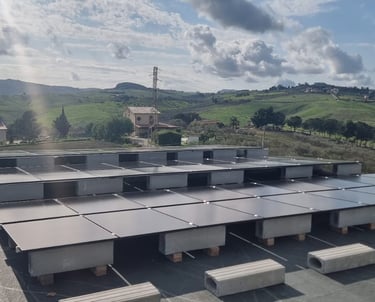Siamo esperti in impianti fotovoltaici! Offriamo materiali di alta qualità, installazioni sicure e c