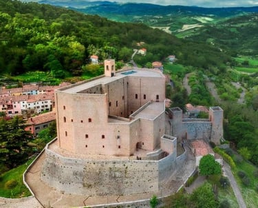 castello Montefiore Conca, entroterra romagnolo