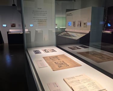 Display case with records relating to the March 1st movement
