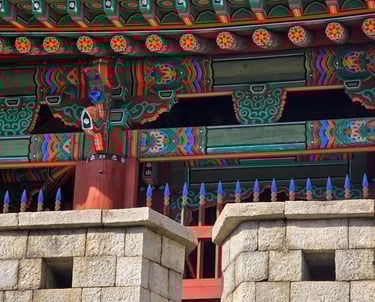 Architectural detail of Pungnammun Gate