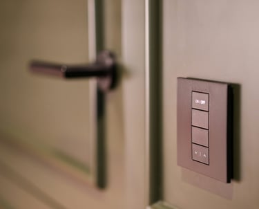 a switcher switcher on a wall in a room