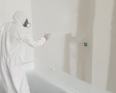 Peinture d'une maison à l'airless