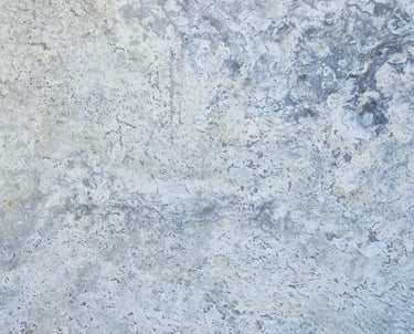 Trawertyn Silver Ash - szary kamień naturalny