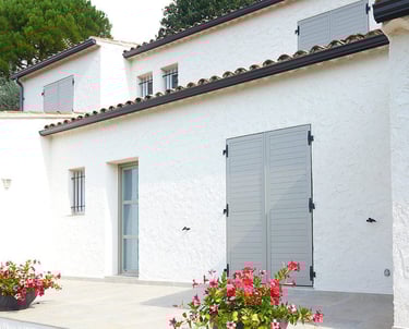 remplacement de volets en bois battants par de l'aluminium ou composite dans les Bouches du Rhône