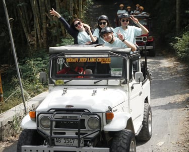 Paket Jeep Lava Tour Merapi  Medium Trip 