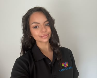 Rebecca Bray headshot