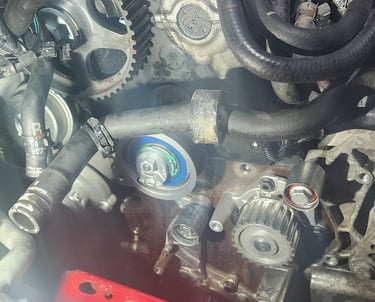 timing gears without a timing belt inside an engine