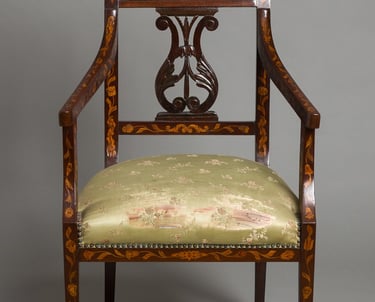 Cadeira de braços, da Casa Museu Ema Klabin. Foto: Divugação