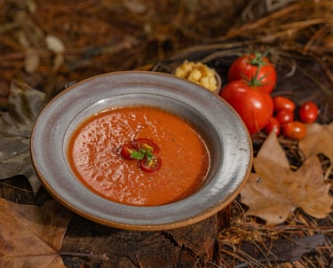 Sopa de tomates orgânicos, da chef Anouk no Loup. Foto: Divulgação