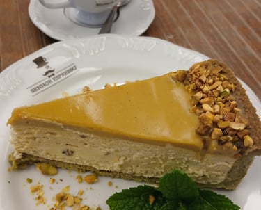 Torta de pistache do Senhor Espresso, em São José do Rio Pardo. Foto: Luciana Mastrorosa