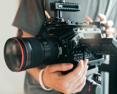 Cameramaninlondon.co.uk cameraman in London, camera operator London, fixers London, camera crew London, videographer London