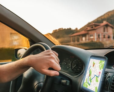 Gig driver using navigation app in weekly rental car in Tucson Arizona