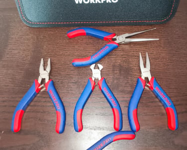 Conjunto de alicates de precisão Workpro com estojo de transporte