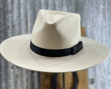 Fedora White
