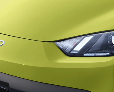 lampu dan tampilan Interior BYD Atto 1 Gresik jok kulit dan dashboard modern