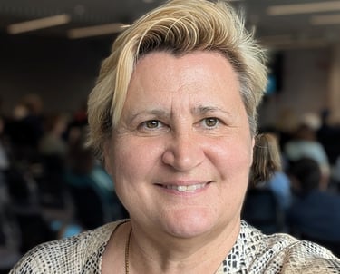 Mag. Natascha Ljubic, Social Media Marketing- & KI-Expertin aus Wien