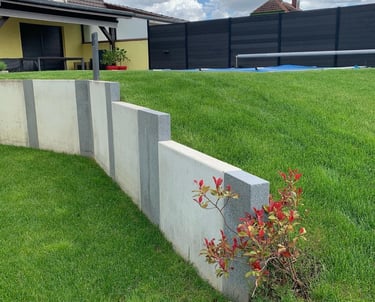 réalisation d'un muret paysager de soutènement avec des murs en L à wittenheim