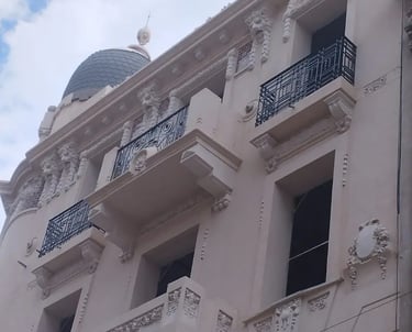 Balcón de la Casa Censi en Rosario, restaurado por Almapiedra.