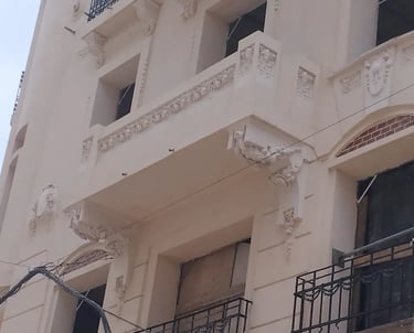 Balcón restaurado por Almapiedra en el edificio patrimonial de la Casa Censi, Rosario.