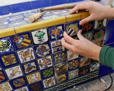 Proceso de restauración de la fuente del Consulado de Italia en Rosario realizada por Almapiedra.