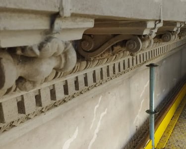 Proceso de restauración de la fachada del Jockey Club de Rosario realizado por Almapiedra.