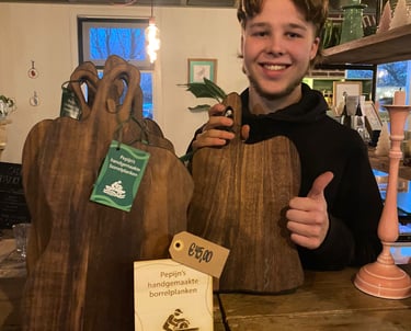 En staan ze nu te koop bij Anna Hean in Abcoude waar ik in de bediening werk ook bij feestjes