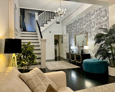 Spacious New Orleans vacation home BNB with heated pool