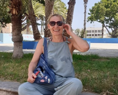 Dada Daliborka Kiš Juzbaša, Kis Juzbasa, escritora, artista, ceramista